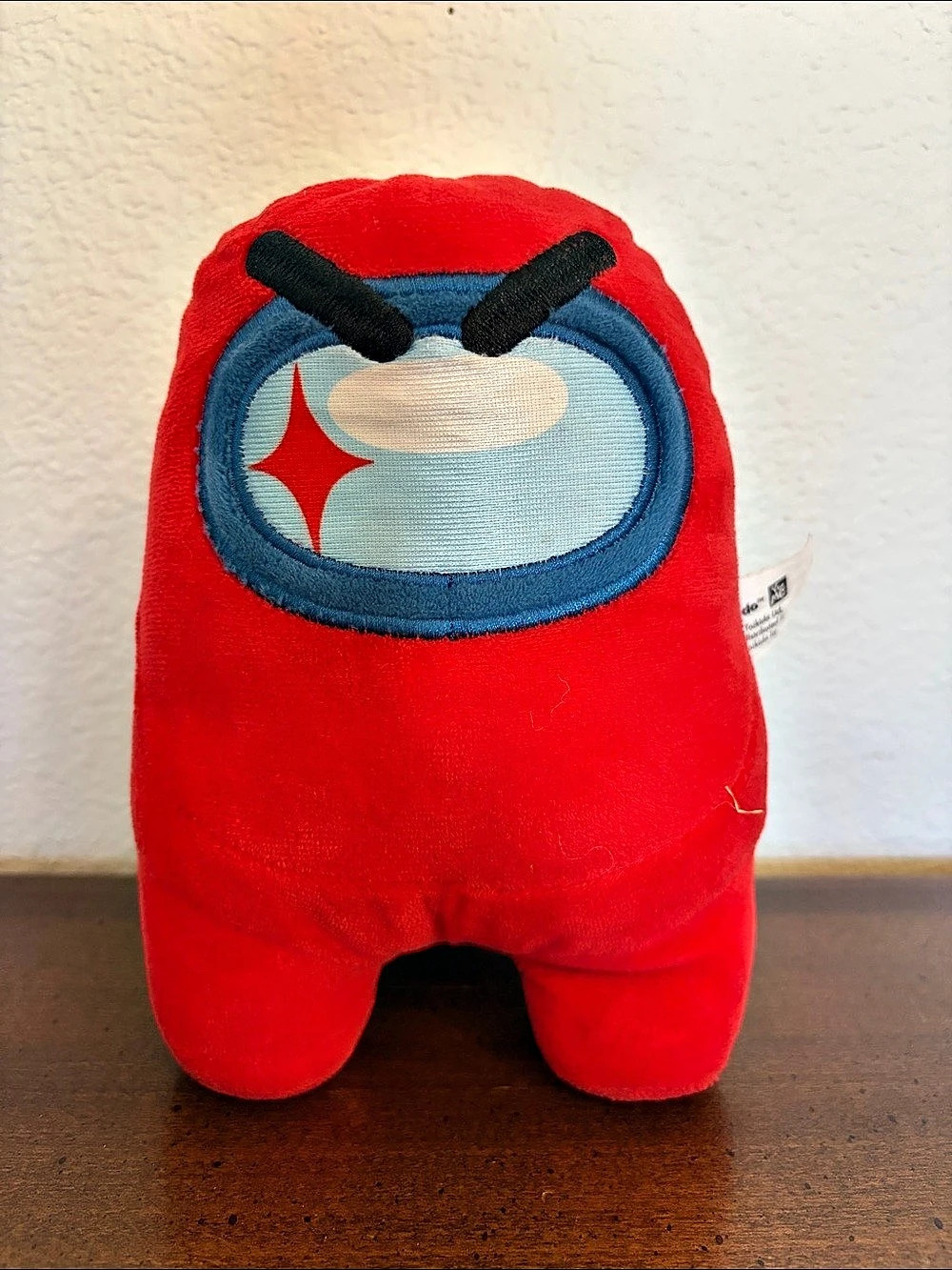 Toikido Among Us Res Shapeshifter Egg Transforming 20Plush Toy Red & Blue